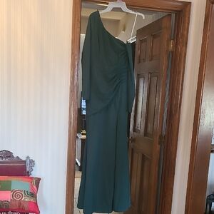 Lulu's Elegant Emerald Maxi Dress